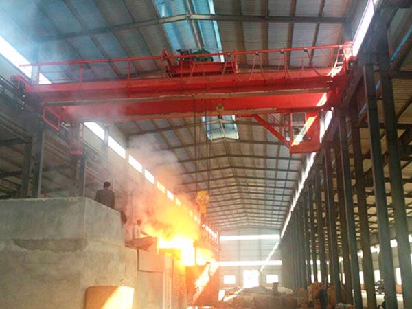 冶金起重機(jī)使用注意事項